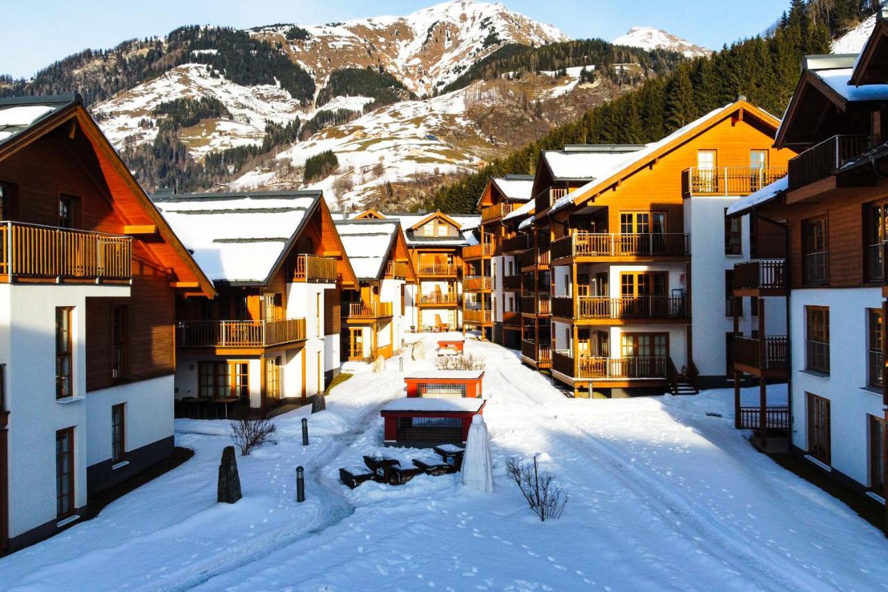 Modern Mountain Apart Directly By Skiing Area Rauris Exteriör bild